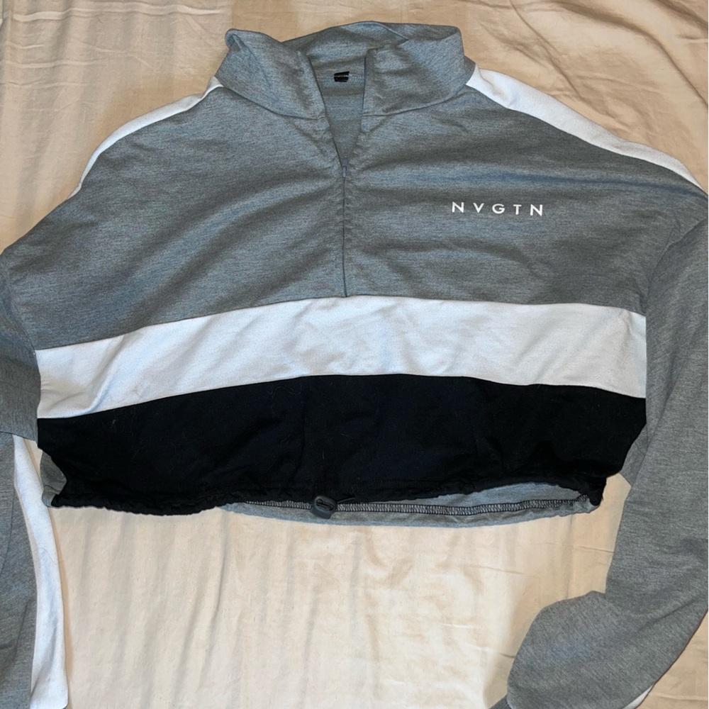 NVGTN Cropped Pump Cover